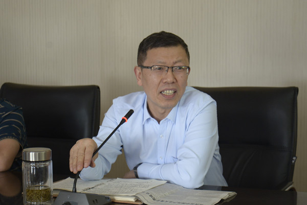 世界杯官网举行思政课集体备课会(图4) 世界杯官网举行思政课集体备课会(图4)