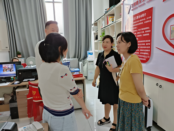 世界杯官网思政课教师赴云梦指导学生开展暑期社会实践活动(图3) 世界杯官网思政课教师赴云梦指导学生开展暑期社会实践活动(图3)